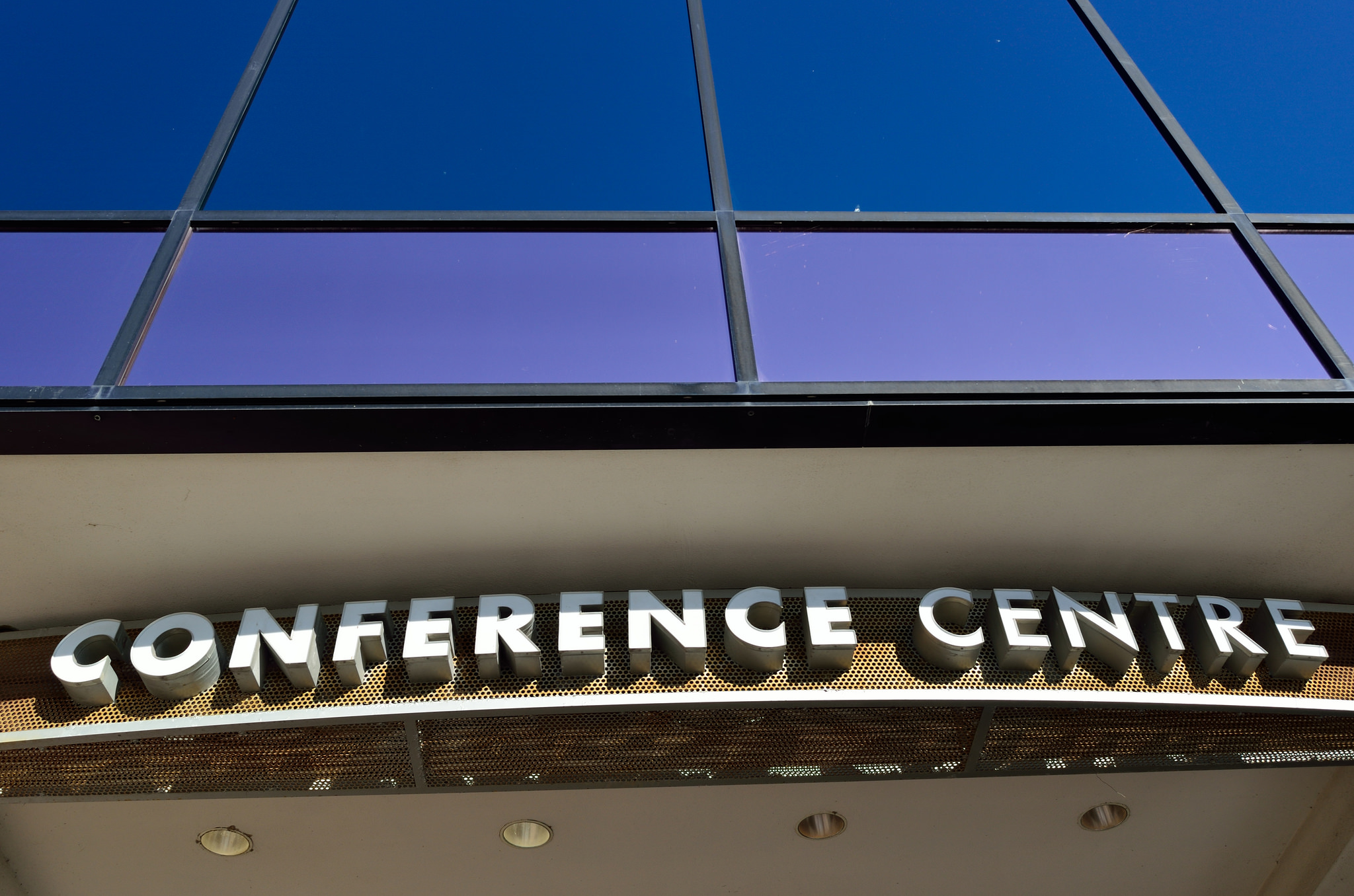 Research hacks #15: 15 Tips on delivering a conference paper